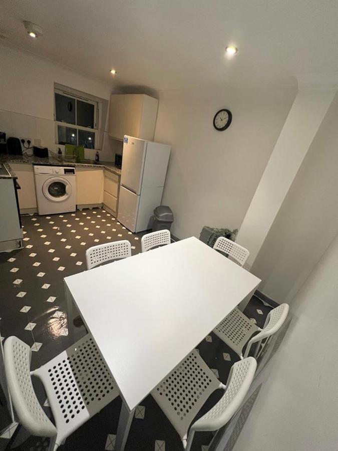 3 Bedroom Flat In King'S Cross, St Pancras'S. 8 People ลอนดอน ภายนอก รูปภาพ