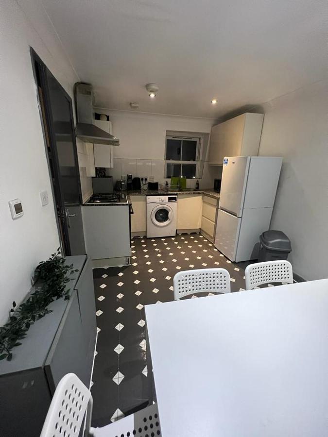 3 Bedroom Flat In King'S Cross, St Pancras'S. 8 People ลอนดอน ภายนอก รูปภาพ